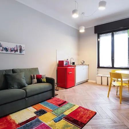 Primopiano - Ferrante Aporti Flats Apartment *