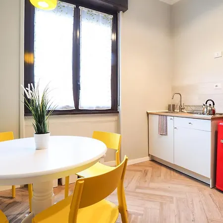 Primopiano - Ferrante Aporti Flats Appartement *