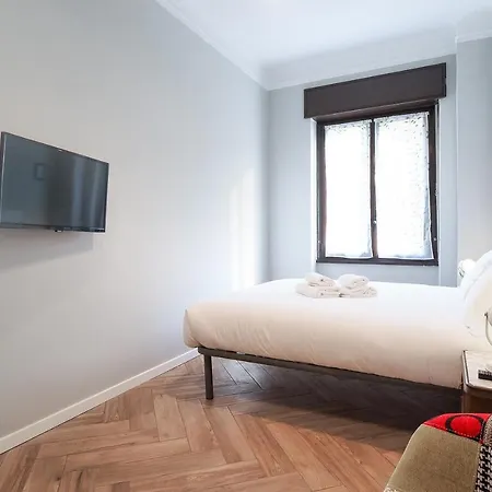 Appartement Primopiano - Ferrante Aporti Flats Milaan
